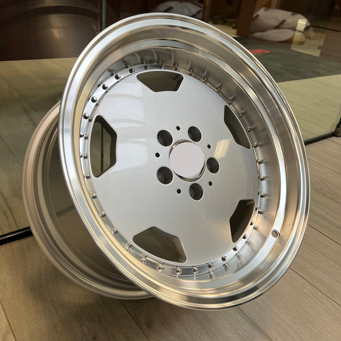 17 Inch AMG Hammer Style Wheels