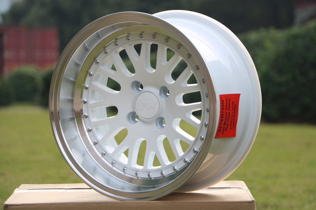 LM Style Wheels White Machined Lip