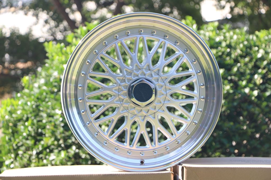 22 Inch BBS RS Style Wheels Silver Machined Lip