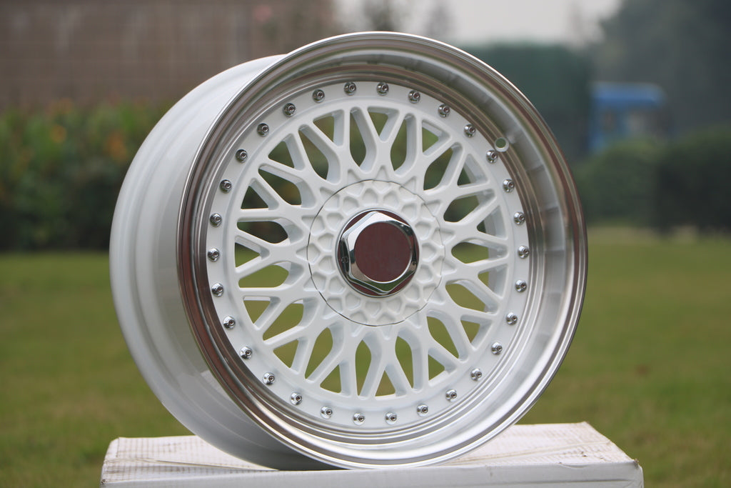 18 Inch BBS RS Style Wheels White Machined Lip